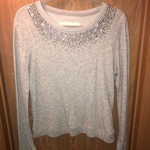 Gray Abercrombie & Fitch sweater